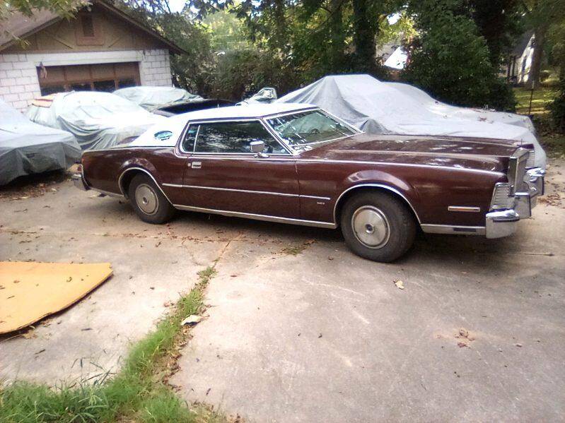 Lincoln-mark-iv-1975-4