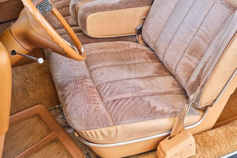 Lincoln-mark-v-1978-brown-15