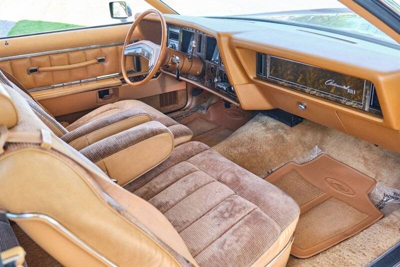 Lincoln-mark-v-1978-brown-17