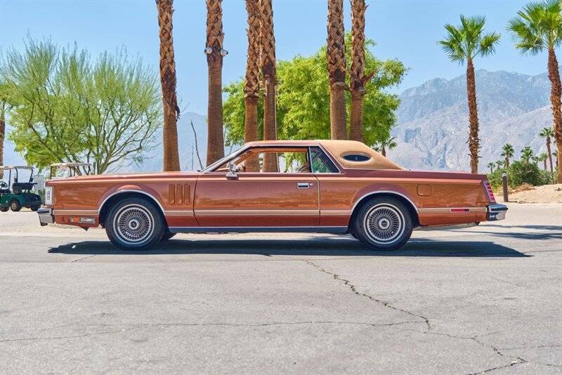 Lincoln-mark-v-1978-brown-21