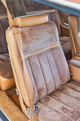 Lincoln-mark-v-1978-brown-7