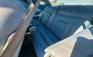 Lincoln-mark-v-1979-blue-3