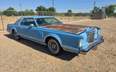 Lincoln-mark-v-1979-blue