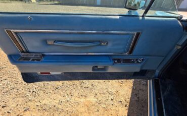 Lincoln-mark-v-1979-blue-4