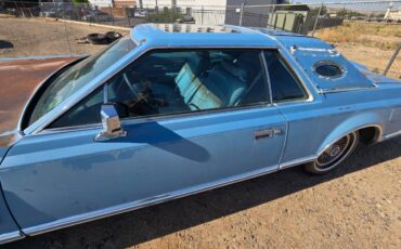 Lincoln-mark-v-1979-blue-5