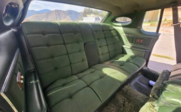 Lincoln-mark-vi-1974-green-7