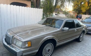 Lincoln-mark-vii-1988-8