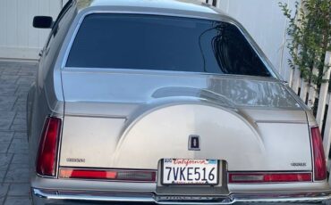 Lincoln-mark-vii-1988-9