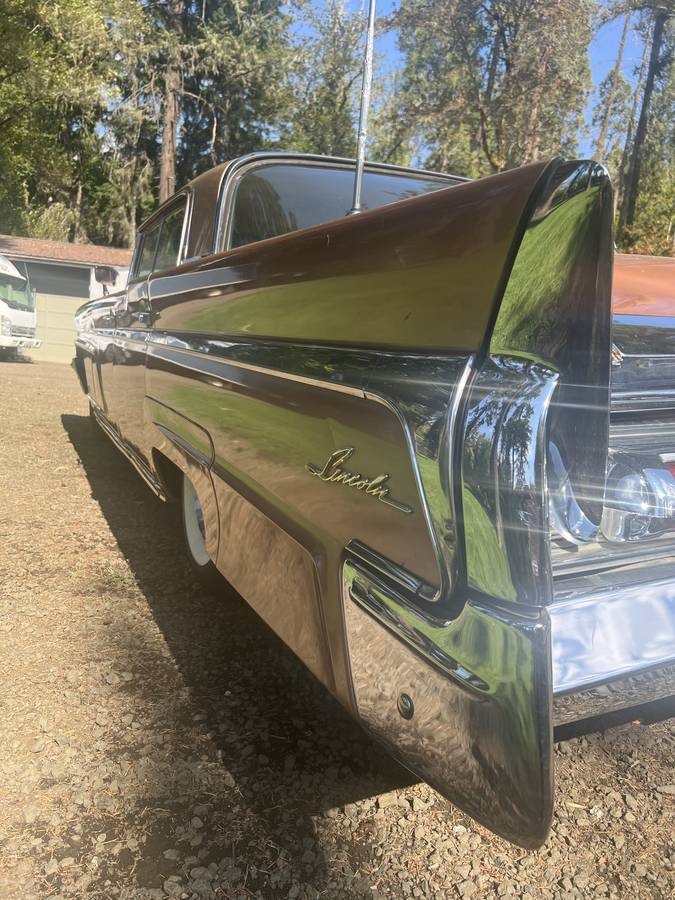Lincoln-premier-1960-custom-14