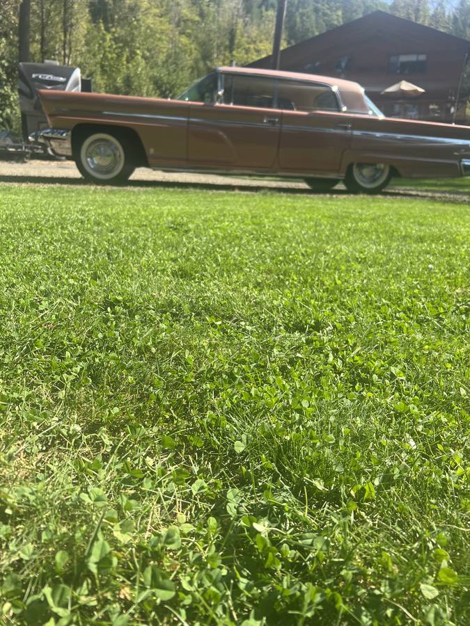 Lincoln-premier-1960-custom-2