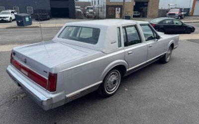 Lincoln town car 1986