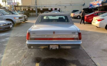 Lincoln-town-car-1989-silver-5