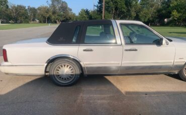 Lincoln-town-car-signature-limited-1996-white