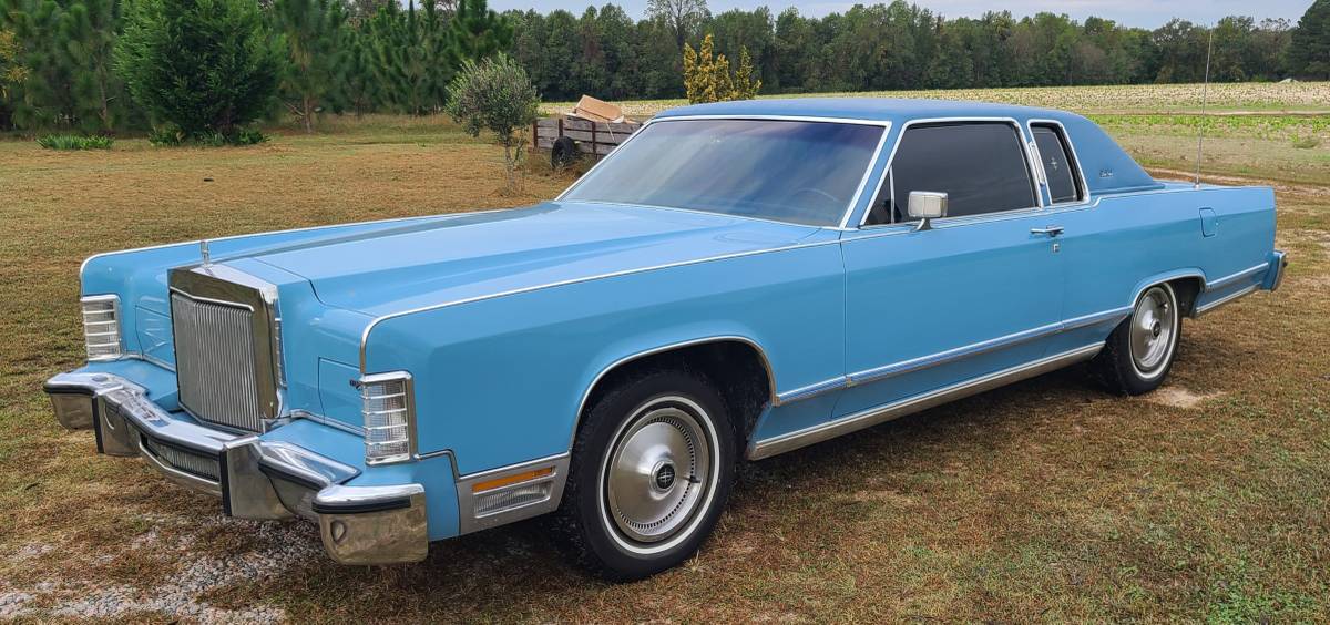 Lincoln-town-coupe-1979-blue-5