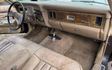Lincoln-versailles-1979-brown-16