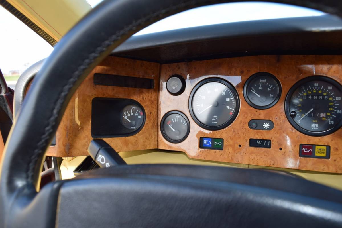 Lotus-1989-5