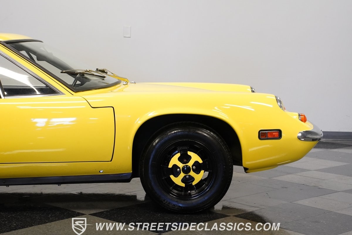 Lotus-Europa-1972-Coupe-30