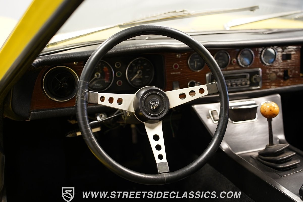 Lotus-Europa-1972-Coupe-39