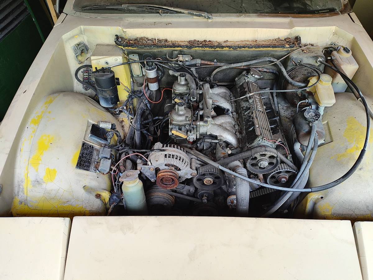 Lotus-elite-1974-yellow-7