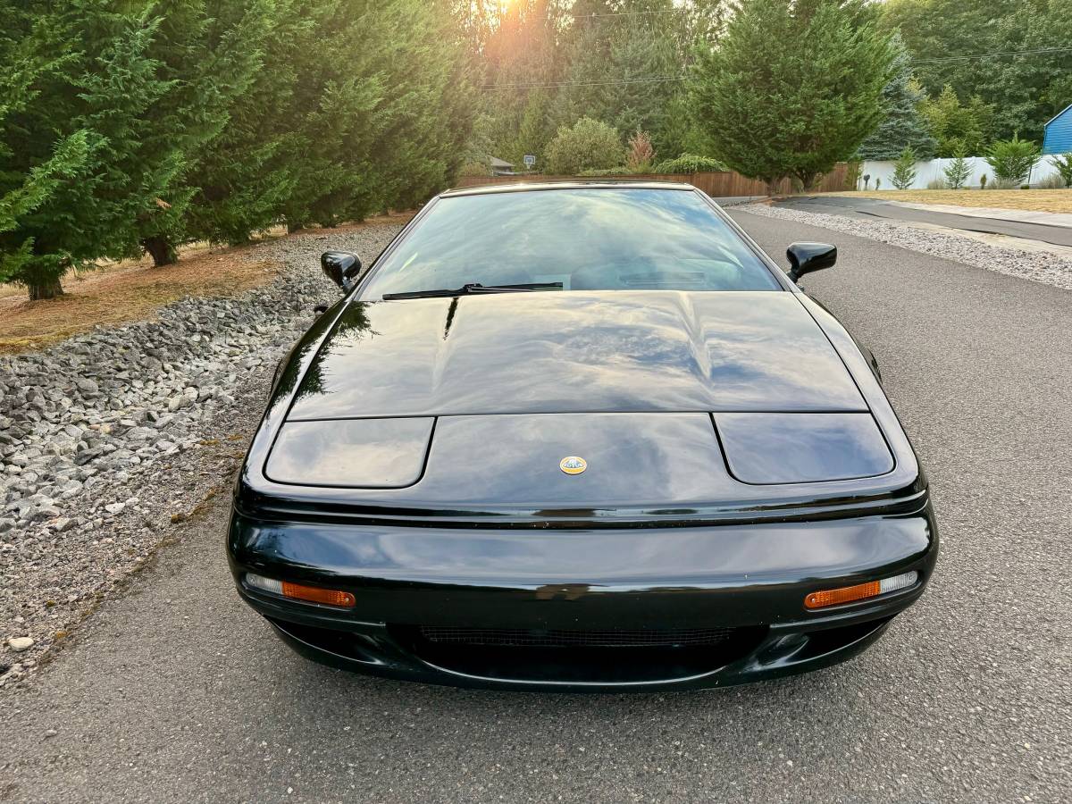Lotus-esprit-se-turbo-1989-12