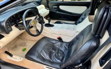 Lotus-esprit-se-turbo-1989-4