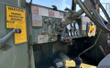 M35a2-deuce-1954-10