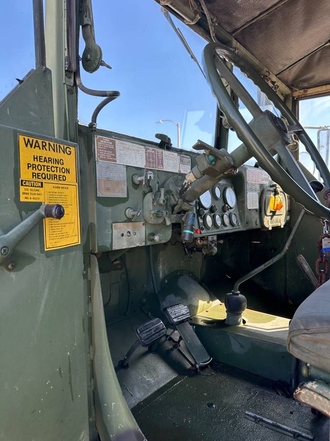 M35a2-deuce-1954-10