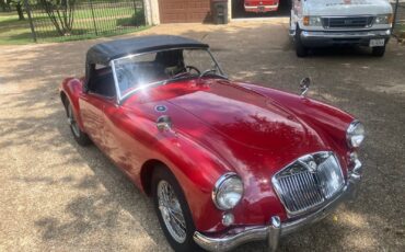 MG-MGA-1956-Convertible-6