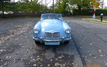 MG-MGA-1961-Convertible-1