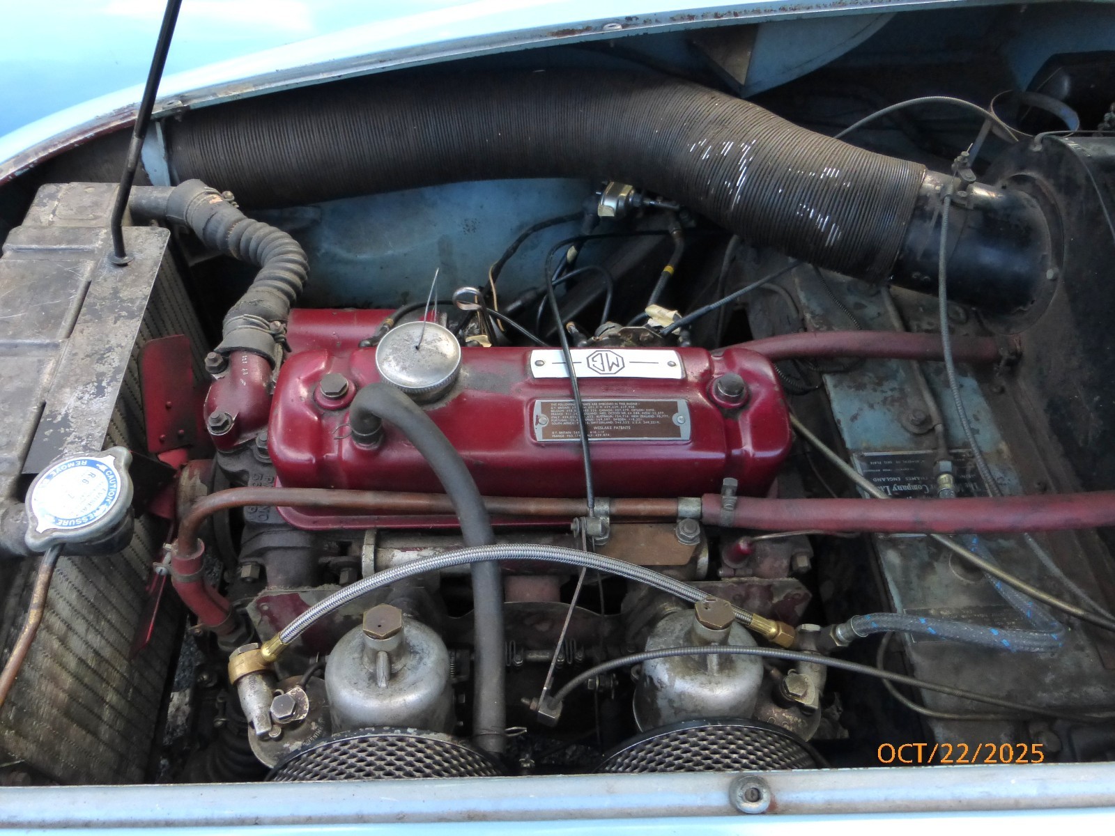 MG-MGA-1961-Convertible-17
