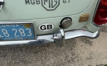 MG-MGB-1969-Hatchback-14