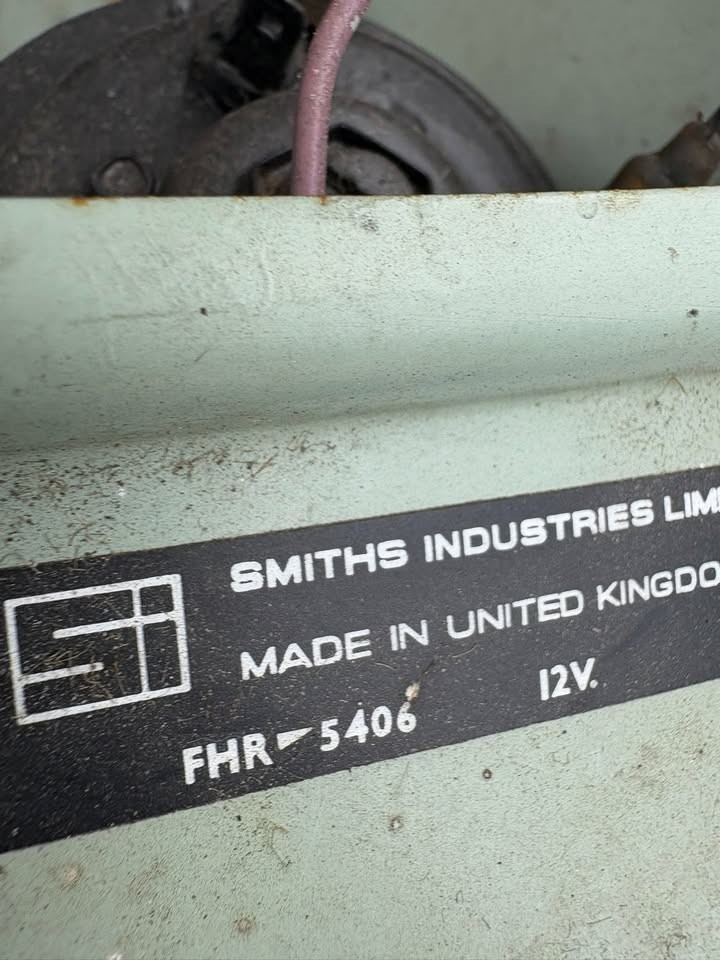 MG-MGB-1969-Hatchback-17