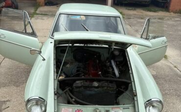 MG-MGB-1969-Hatchback-2