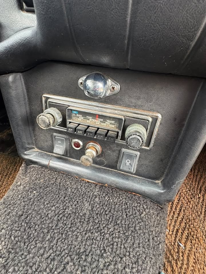 MG-MGB-1969-Hatchback-6