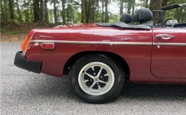 MG-MGB-1974-11