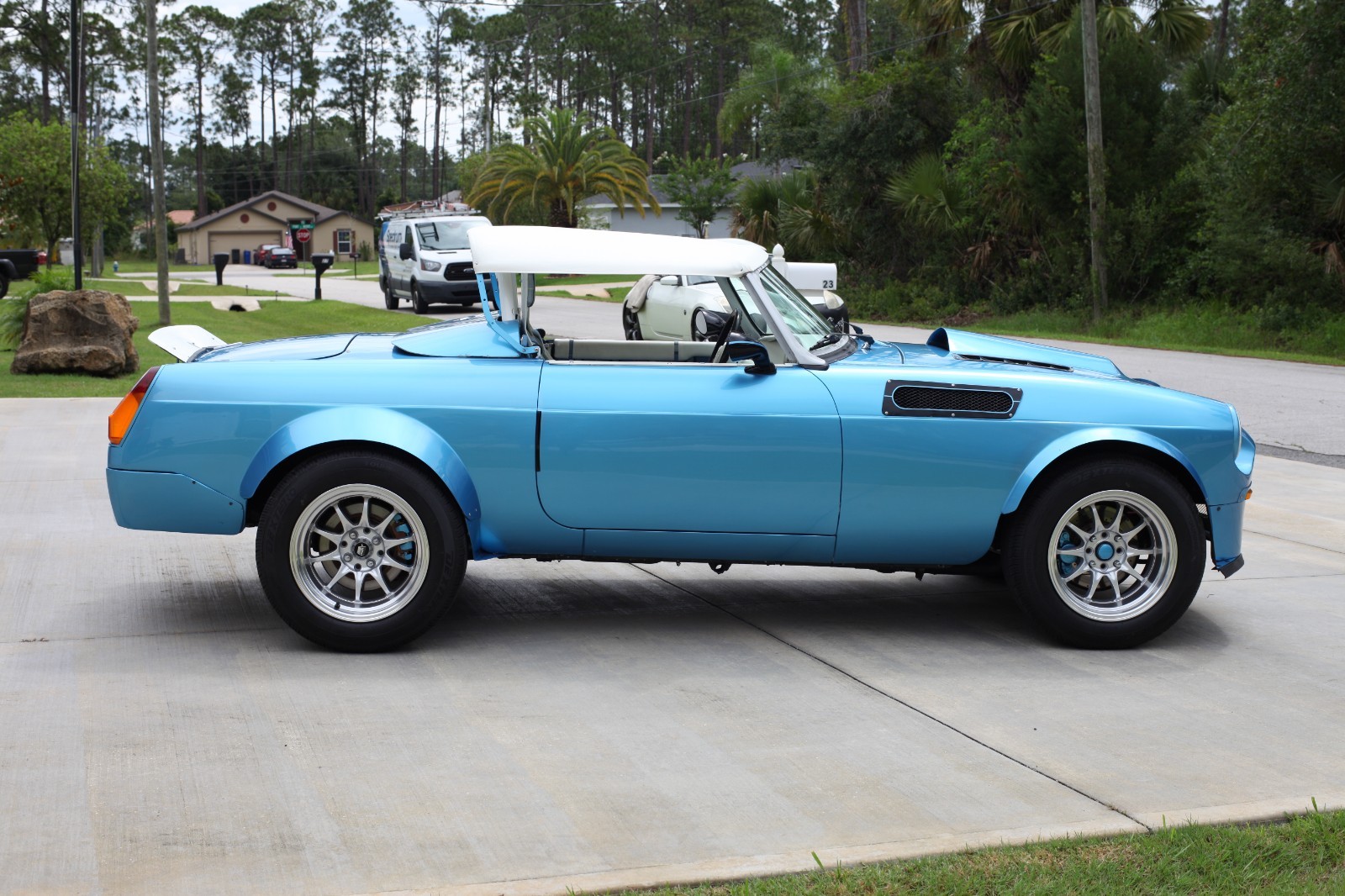 MG-MGB-1976-Convertible-12