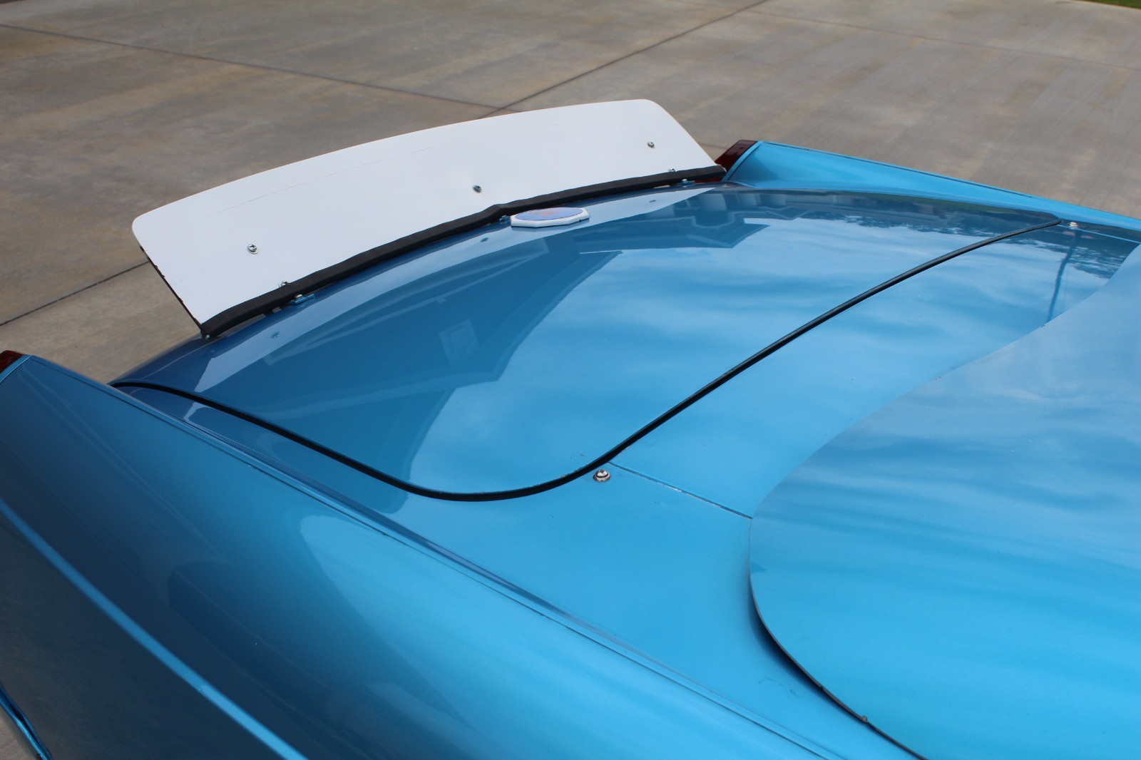 MG-MGB-1976-Convertible-13