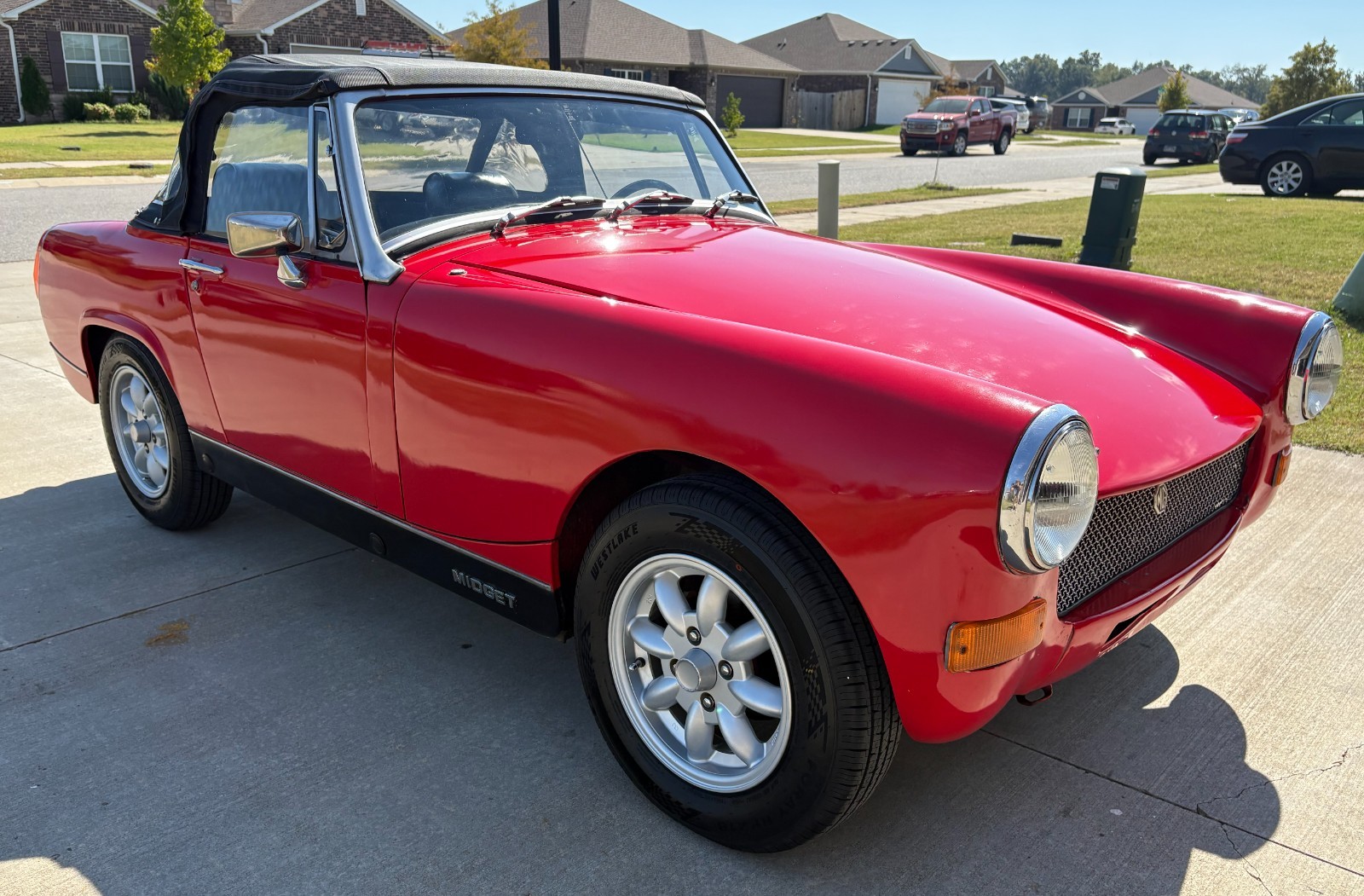 MG-Midget-1976-Convertible-1