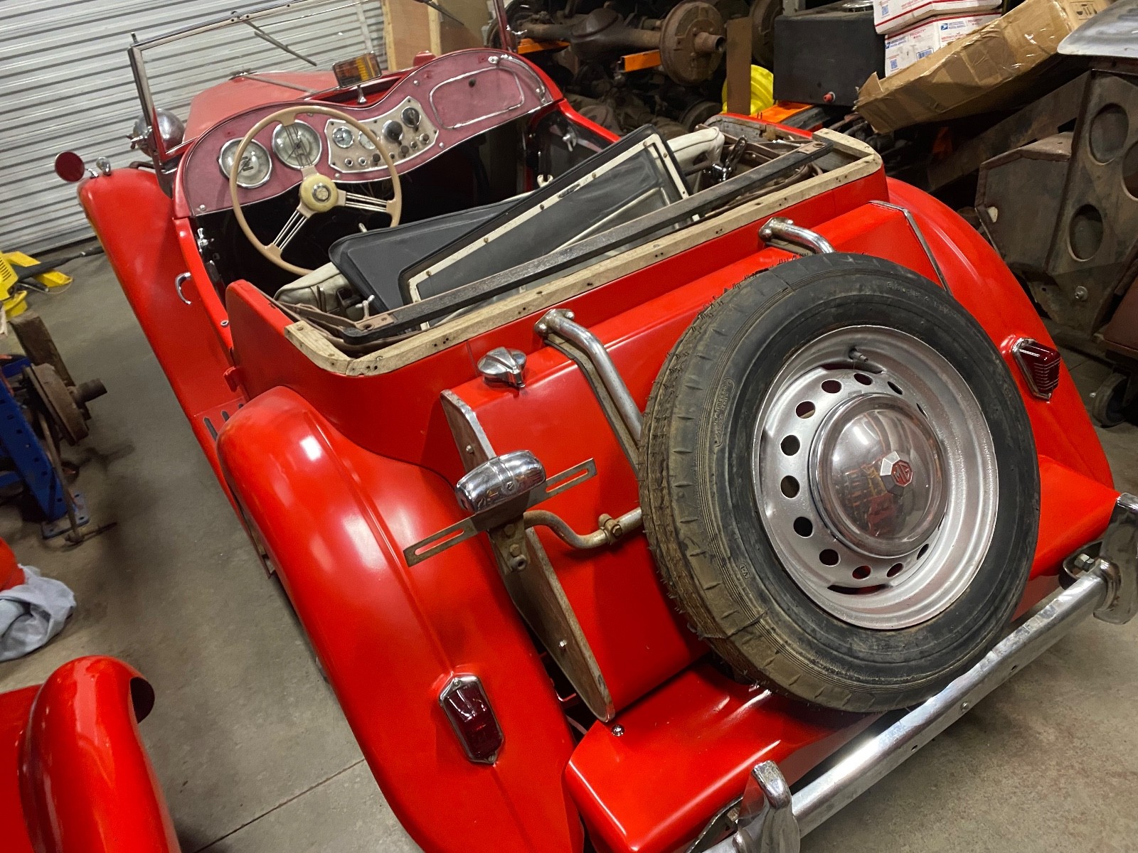 MG-T-Series-1952-Convertible-1
