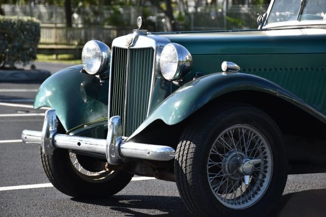MG-T-Series-1954-Convertible-9