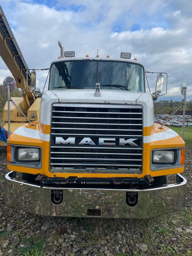 Mack-ch613-diesel-1991-yellow-23