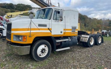 Mack-ch613-diesel-1991-yellow-24