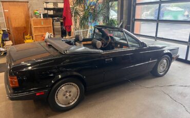 Maserati-1991-black