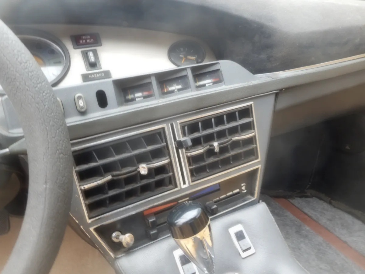 Maserati-Merak-1975-Blue-Beige-8