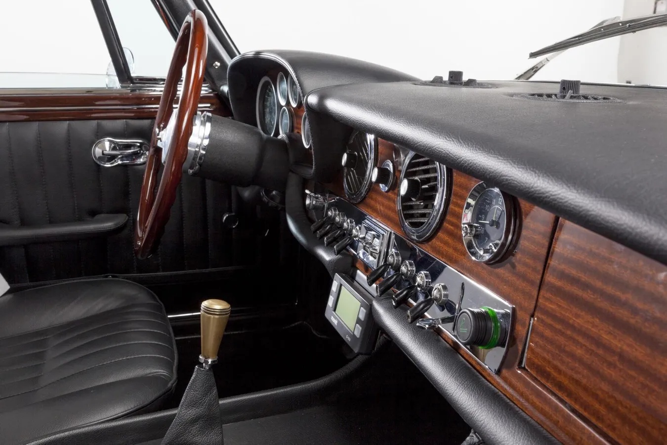 Maserati-Quattroporte-i-1967