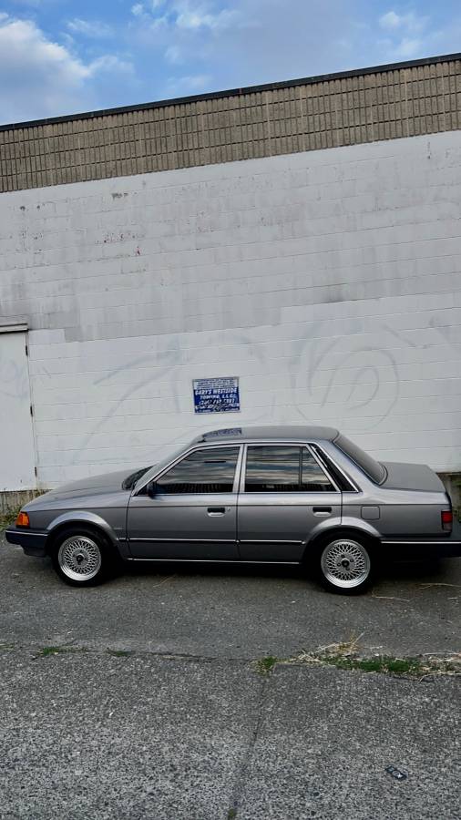 Mazda-323-1989-grey