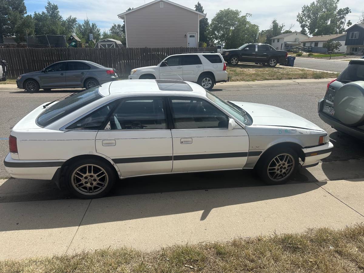 Mazda-626-1990-2