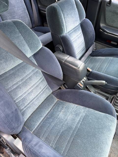 Mazda-626-1990-white-16