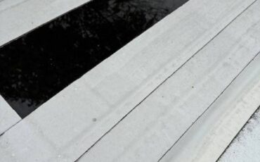 Mazda-626-1990-white-23