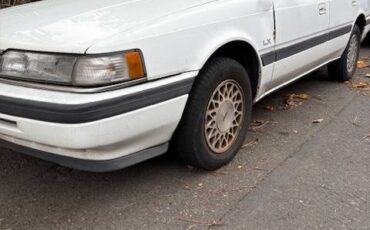 Mazda-626-1990-white-3
